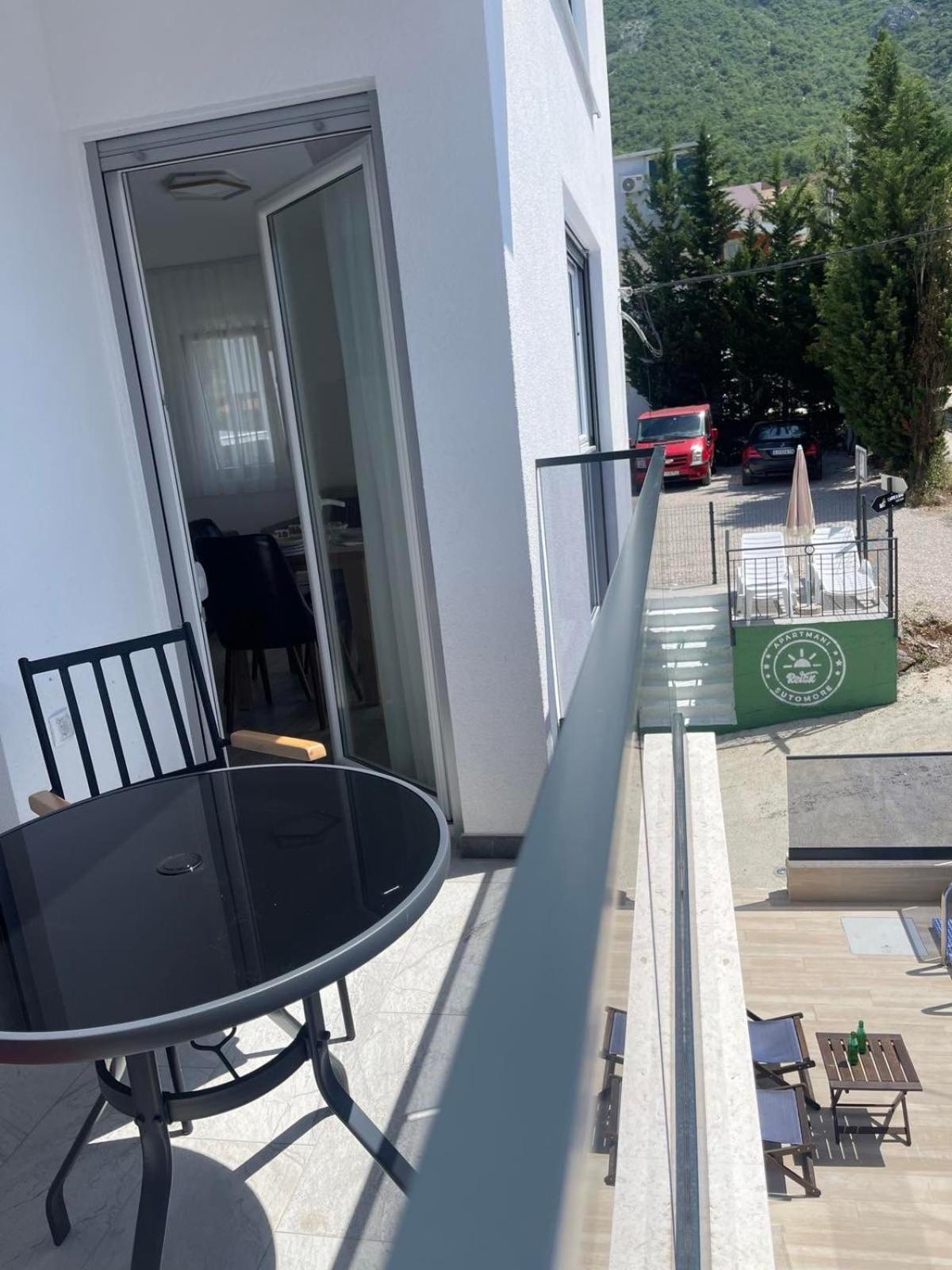 Relax Apartmani Sutomore Exterior foto